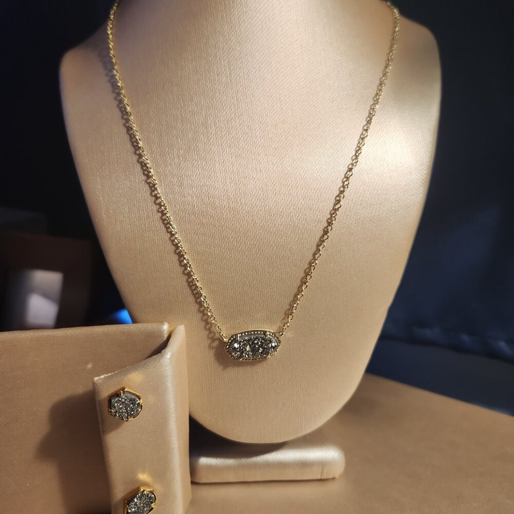 Kendra Scott Elisa Gold Platinum Drusy Necklace and  Emilie gold stud earrings - Picture 5 of 8